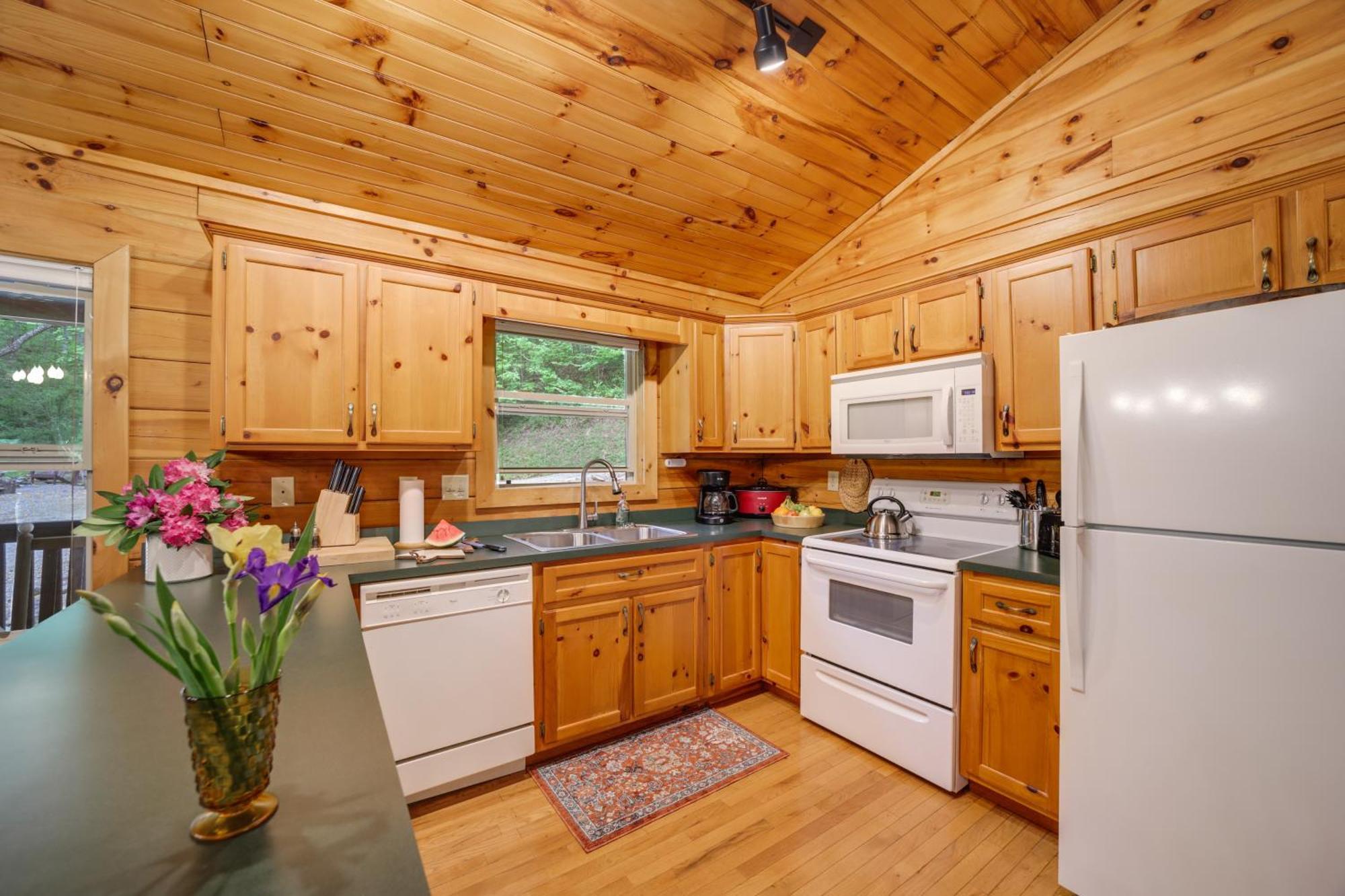 ווינסוויל Peaceful Smoky Mountain Cabin With Deck And Fire Pit! מראה חיצוני תמונה