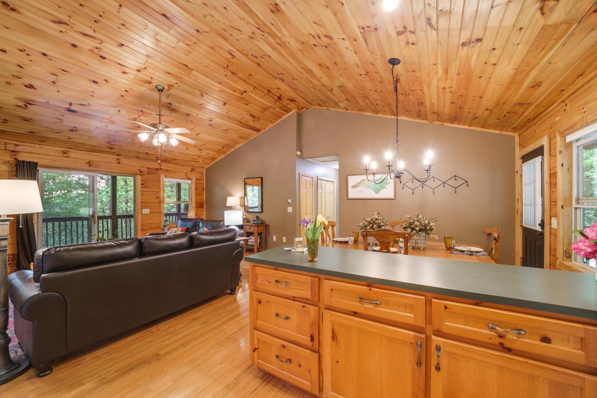 ווינסוויל Peaceful Smoky Mountain Cabin With Deck And Fire Pit! מראה חיצוני תמונה
