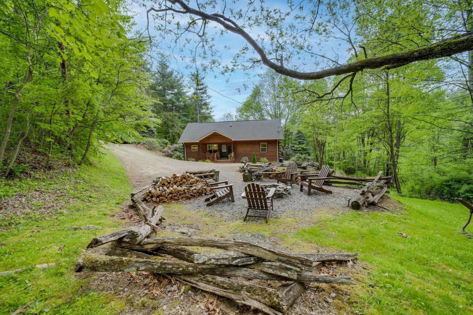 ווינסוויל Peaceful Smoky Mountain Cabin With Deck And Fire Pit! מראה חיצוני תמונה