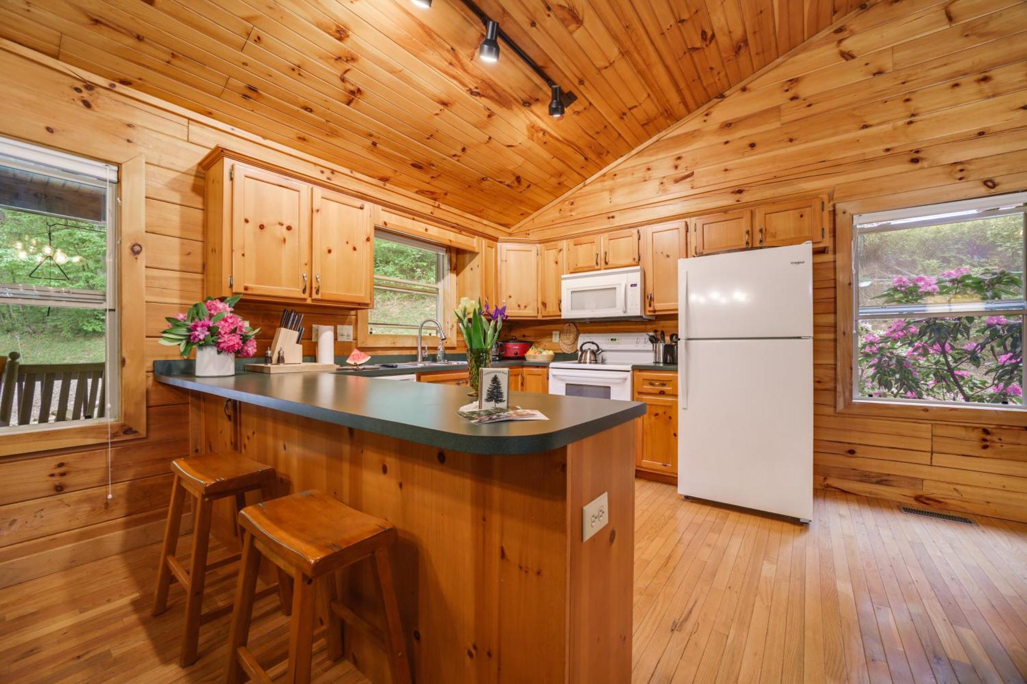 ווינסוויל Peaceful Smoky Mountain Cabin With Deck And Fire Pit! מראה חיצוני תמונה